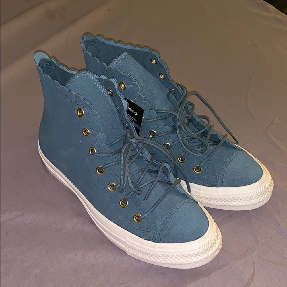 Brand new Converse